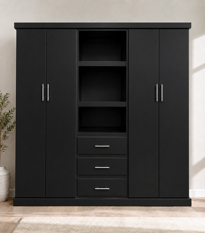 Closet Caleb de 70
